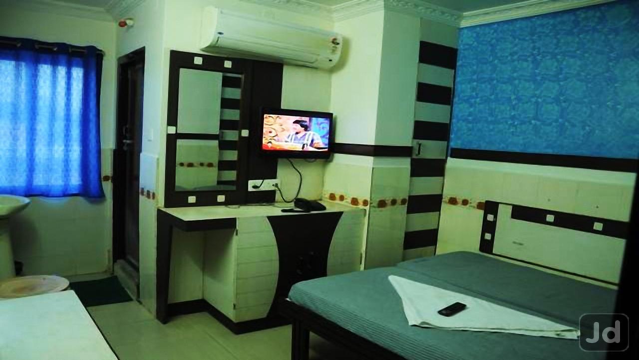Hotel Manorama Inn Khammam エクステリア 写真